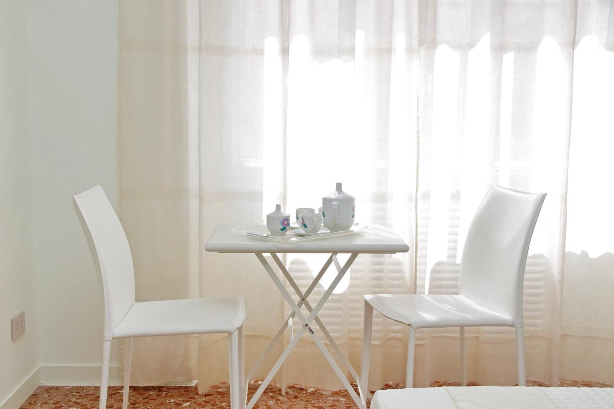 On Rome Affittacamere O Guesthouse Екстер'єр фото